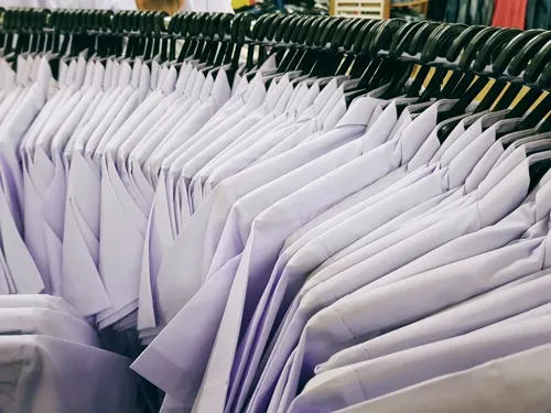 Categoria locacao e higienizacao de uniforme de Lavanderia Lava Bem